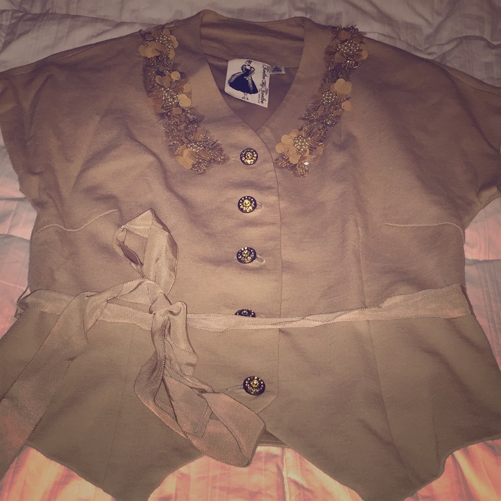 Beaded Short-sleeve Blazer